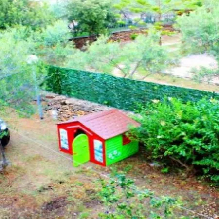 Apartament Apartment With 2 Bedrooms In Budoni With Enclosed Garden 400 M From The Beach